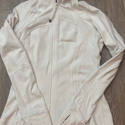 Lululemon White Define Jacket Size 6
