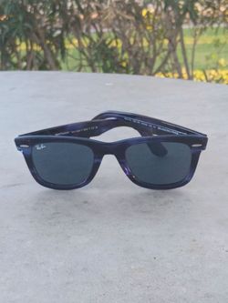 Ray-Ban Wayfarer Sunglasses