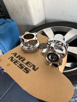 Arlen Ness 71-605 Chrome Front Hub Kit