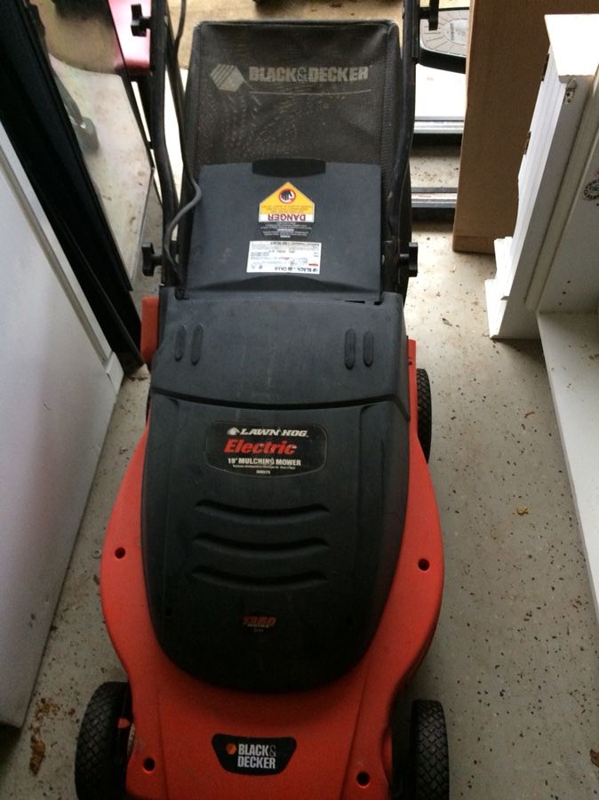 Black and decker 19 inch lawn hog 