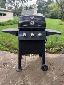 Range 3-Burner Black Grill