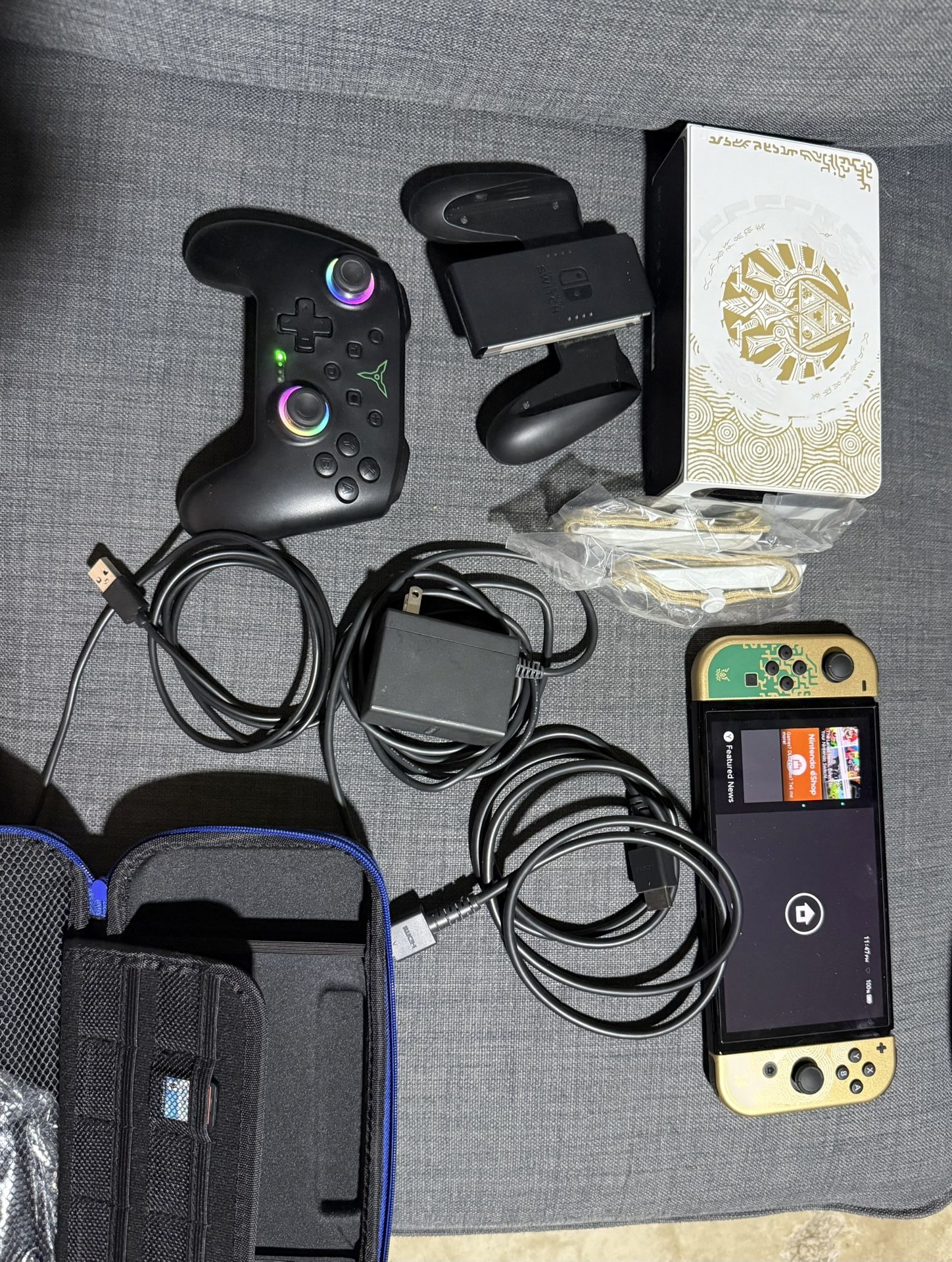 Nintendo Switch - Tears Of The Kingdom Model W/extra