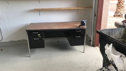 Teacher Desk