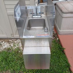 STAINLESS STEEL SINK FOR FOOD TRUCK