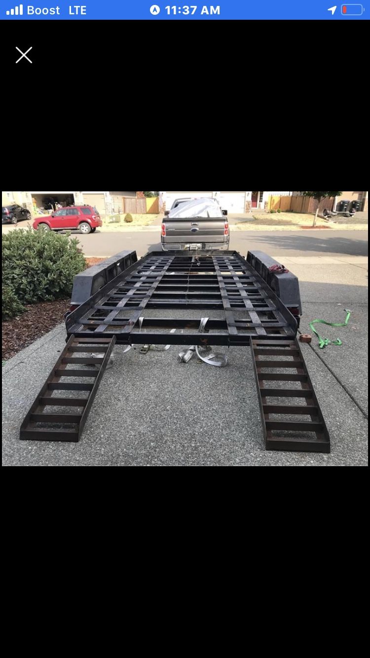 Heavy duty car trailer with trailer lights and brakes freshly packed bearings triple axle with winch