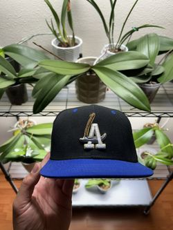 Los Angeles Dodgers 7 1/4 Fitted Hat
