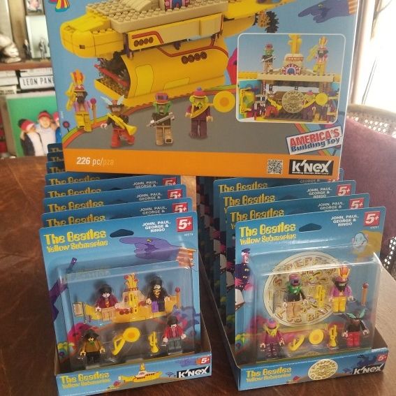 HUGE Lot of Collectable BEATLES Yellow Submarine K'NEX