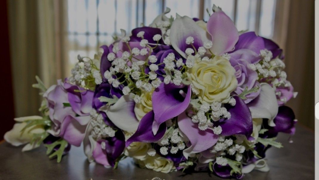 Purple & White Cascading bouquet