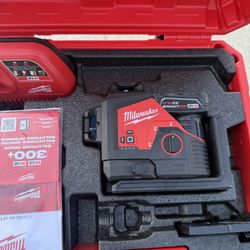 Milwaukee Laser 