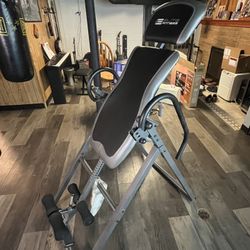 Inversion Table - Elite Fitness