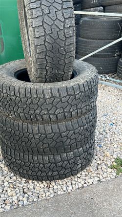 Falken 265/70/17