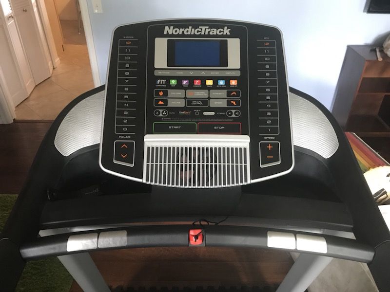NordicTrack C9101 3.0 CHP Treadmill for Sale in Orlando FL OfferUp