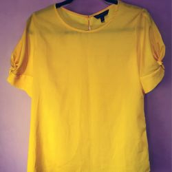 Banana Republic Women’s Yellow Blouse – Medium