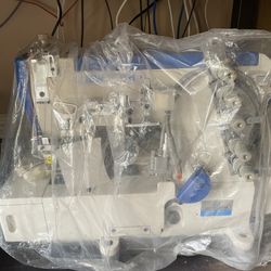 New Tech 5 Thread Coverstitch Sewing Machine