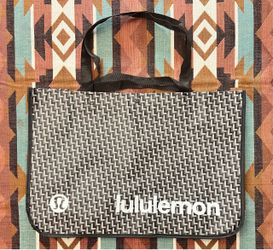 Lululemon Shopping Large Bags Totes New with Out Tags 21 x 14 x 8 Brown & White