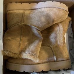 Fur Boots 