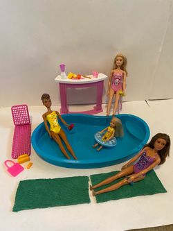 Barbie Pool Set, Smoothie Bar, Accessories, and Two Vintage Dolls