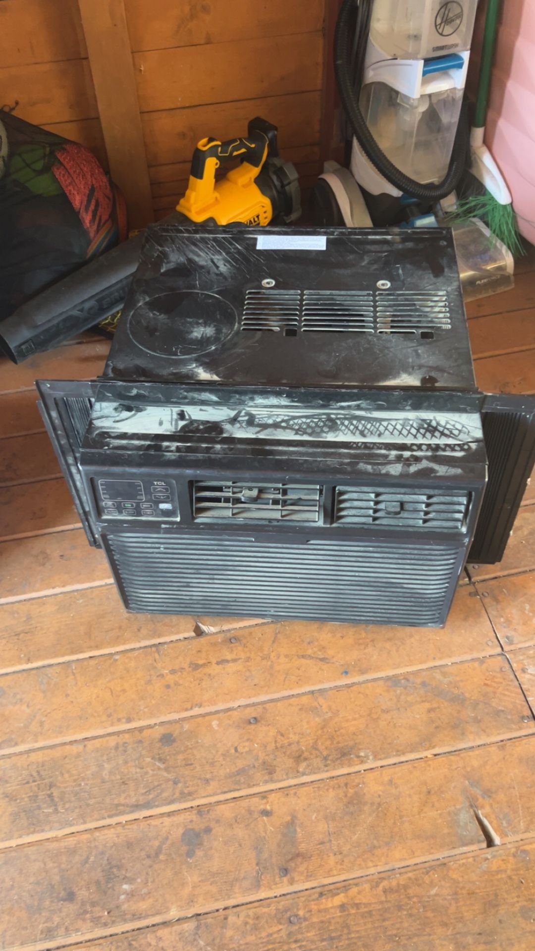 AC