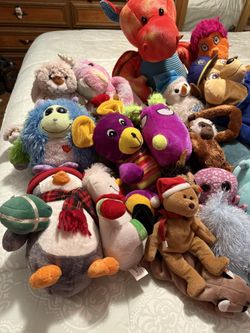 Huge Bag Of Plushies