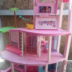 Girls Barbie House 