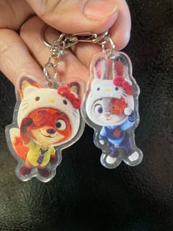 2 keychains