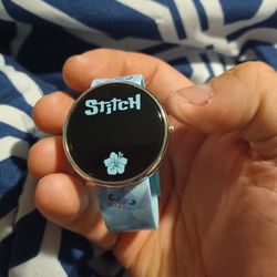Kids/ girls Stich watch