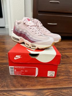 Nike Women's Air Max 95 Barely Rose Size 8