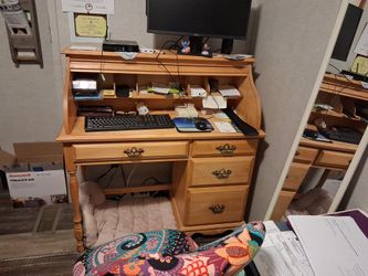 VINTAGE ROLL TOP DESK