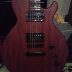 Dean guitar  excellent Condition