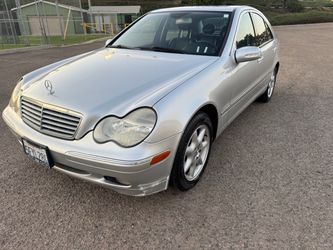 2004 Mercedes-Benz C-Class