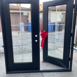 New Patio Door Stel Outswing Black Size W74 H81. Right Hand Outswing Open First $750 Jam Is 4.9/16  Molding To 