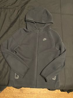 Nike Tech Black XL Youth