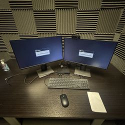 Dell P2319h 23” HD computer Monitors And Docking Station 