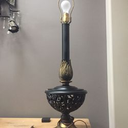 Beautiful Vintage Table Lamp