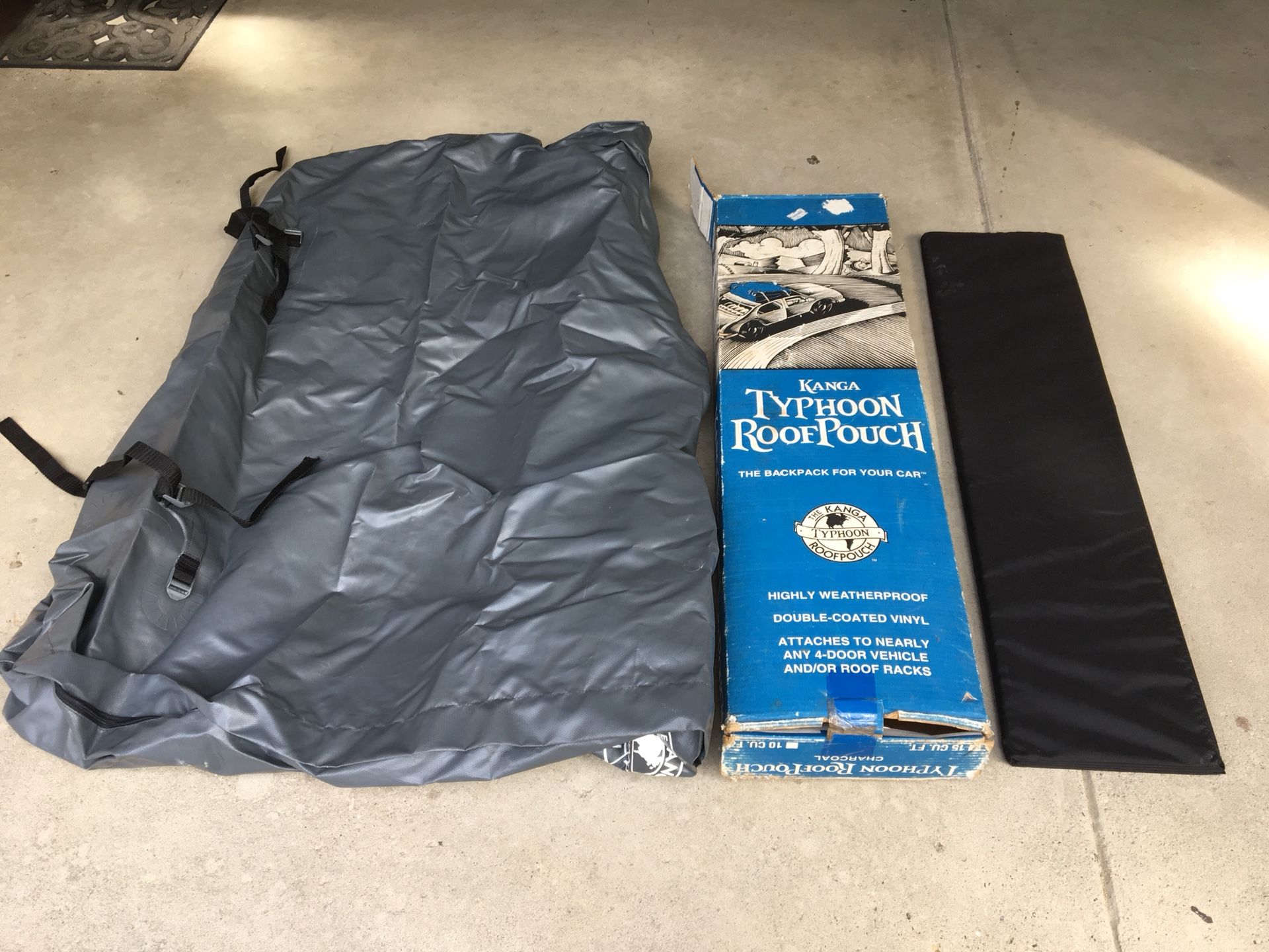 Kanga Typhoon Roof Pouch Car Top Carrier. 15 cu. Ft.