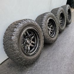 17" ICON wheels/rims 37" Tires 