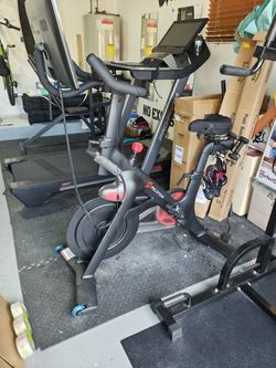 Peloton Bike 