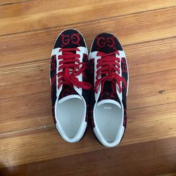Gucci shoes