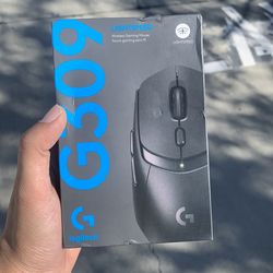 Logitech G309