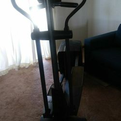 nordic track elliptical CX 925