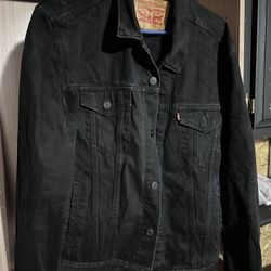Levi’s Black Jean Jacket