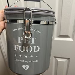 Pet Food Storage