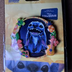 Disney DSSH 2025 Live Action Lilo and Stitch Jumbo Hawaii Stitch LE 400 Pin
