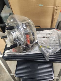 Front bearing 2003 Ford Explorer