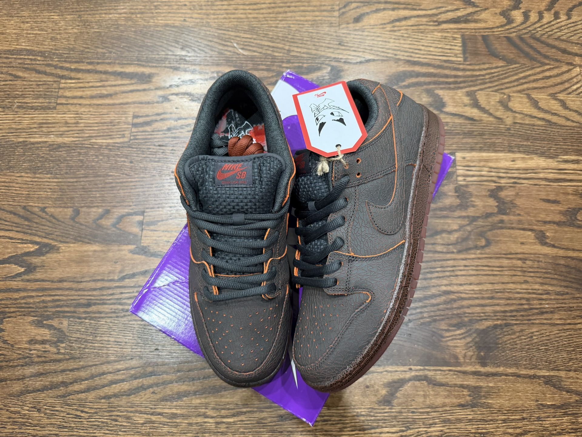 Nike SB Dunk Low Pro “ Krampus”