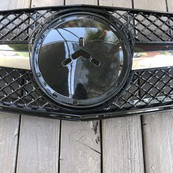 Mercedes Grill
