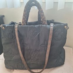 LV Tote Bag 