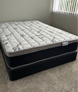 New queen mattress only $140