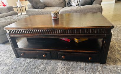 Wood Elevating Coffee Table