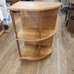 Vtg wooden 3 level shelf quarter round